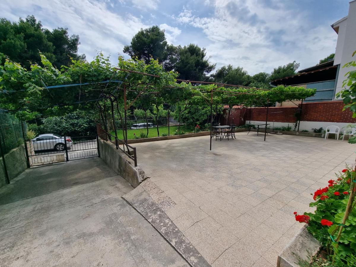 Apartmán Retreat With Free Parking Pula